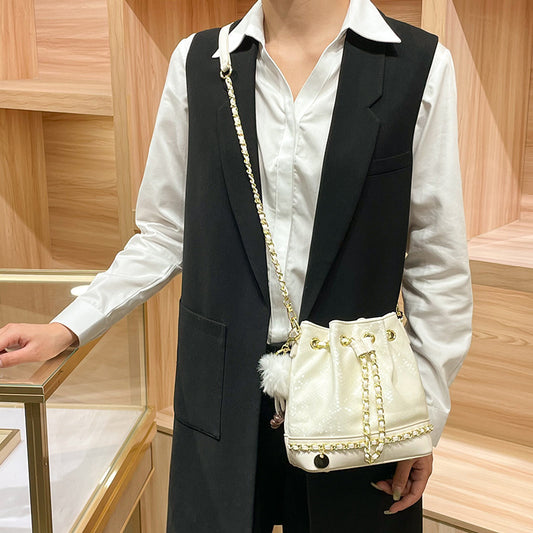 حقيبة دلو بسلسلة M0005